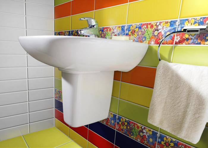 Дизайн ванной комнаты в ярких тонах с ярким декором. Плитка для ванной Атем. Коллекция Twist